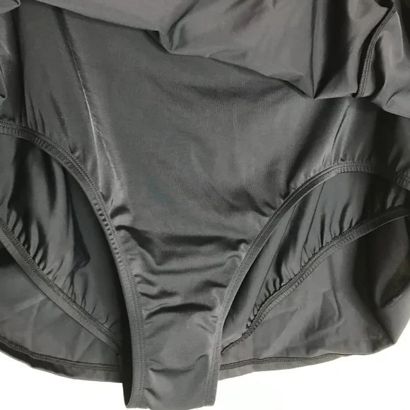 NWT Bal Harbour Women's Tummy Control Side Slit Swim Skirt Black ~ Size 2X - Picture 3 of 5